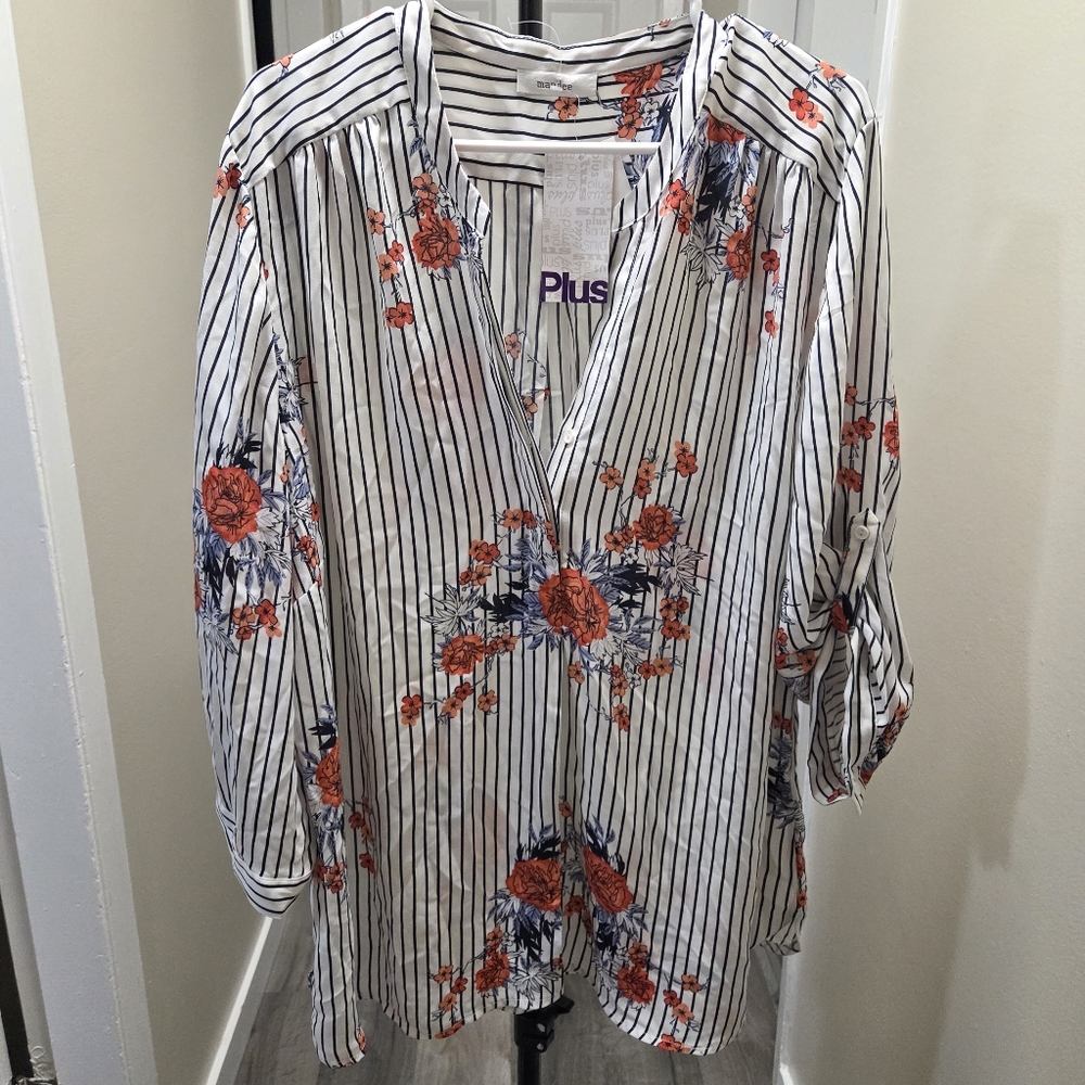 BNWT Mandee Plus Half-Button V-Neck Stripe Floral Blouse | 3/4 Sleeve Relaxed Fi - Picture 2 of 8